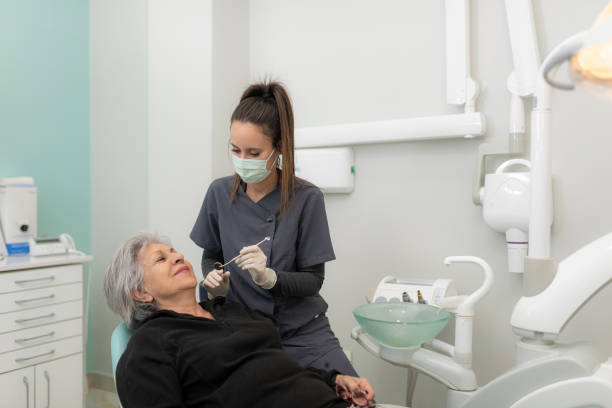 Best Same-Day Emergency Dental Services in Country Clu, CA